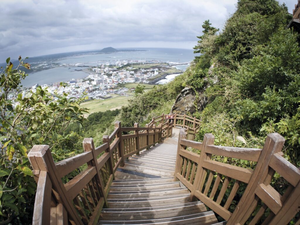 제주 자연의 경이로움
<p>PANASONIC LUMIX G95D_G99D" class="wp-image-1179"/></figure></p>
<!-- /wp:image -->
<!-- wp:list {